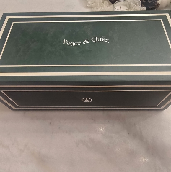 NIB VANS x Museum of Peace and Quiet. Authentic Size 5.5 Men's or 7 Women - Picture 10 of 11